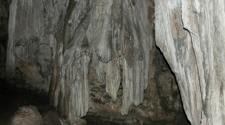 Hoyop-Hoyopan Cave