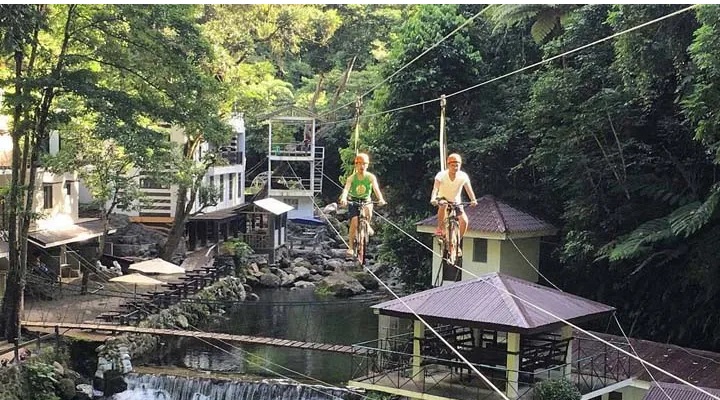 Panicuason Hot Springs Resort